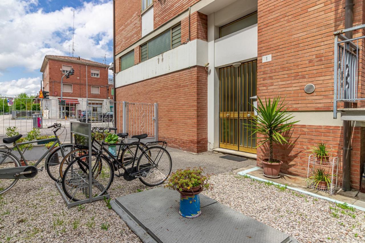 Fiera Di Ferrara Huge Apartment X7! מראה חיצוני תמונה
